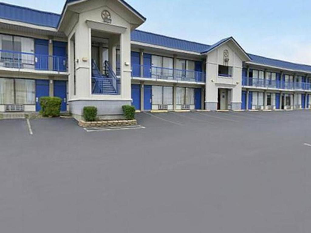 Americas Best Value Inn Хилсборо Экстерьер фото